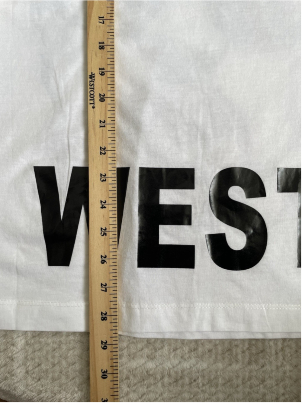 Kanye West T Shirt Men’s L Portrait Face Sketch Spell out White Fits M - Picture 7 of 7